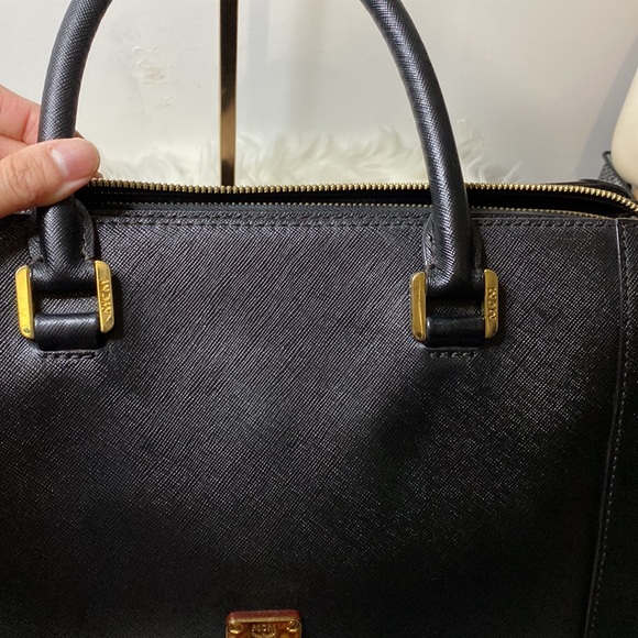 Mcm - Picture 9 of 9